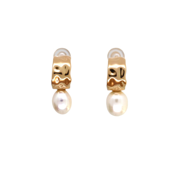 Stunning Fresh Water Pearl Huggie Earrings